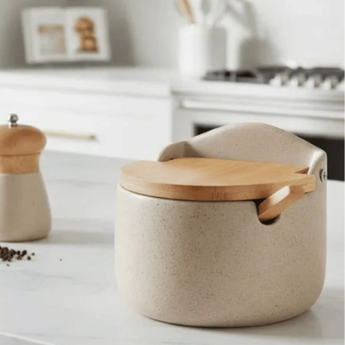 Tarro de Cerámica y Bambú para Sal, Azúcar o Condimentos.