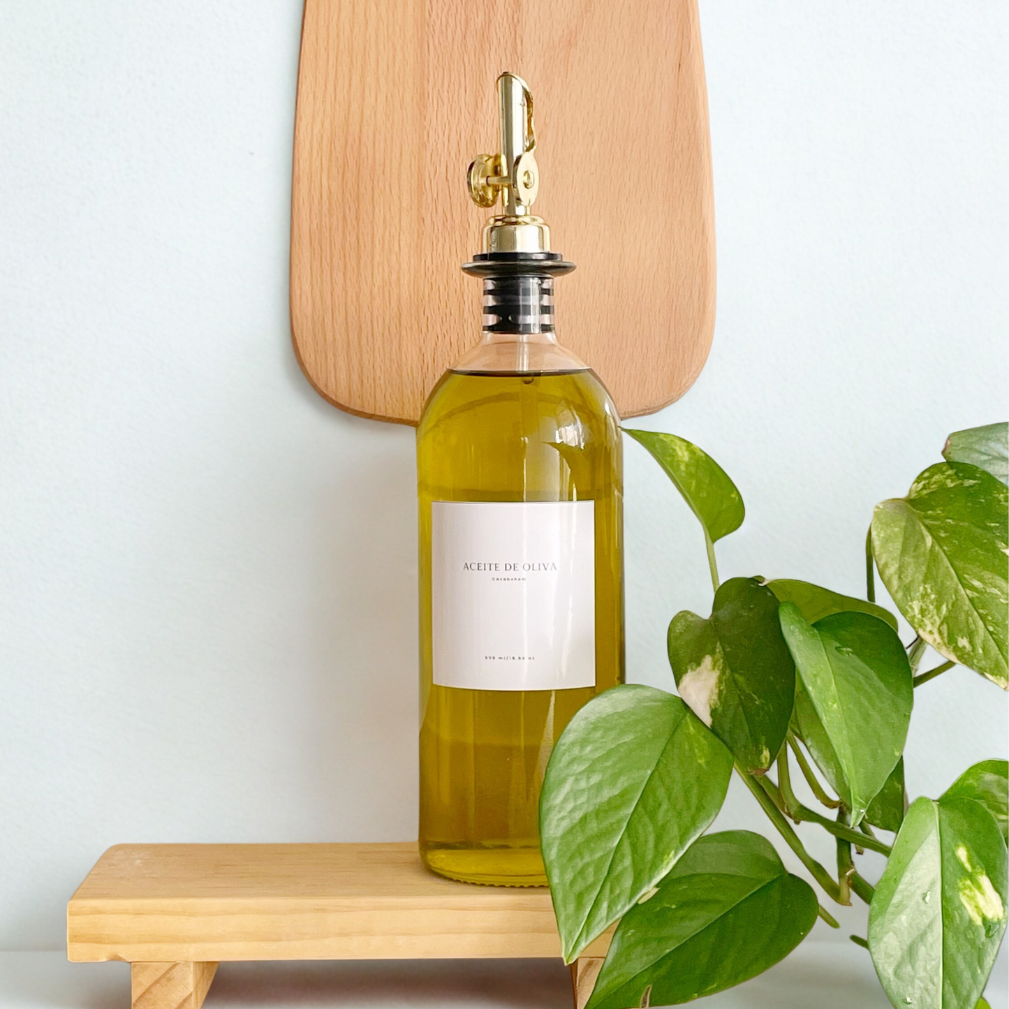 Alcuzas de vidrio 550 ml Acero Inoxidable dorado.