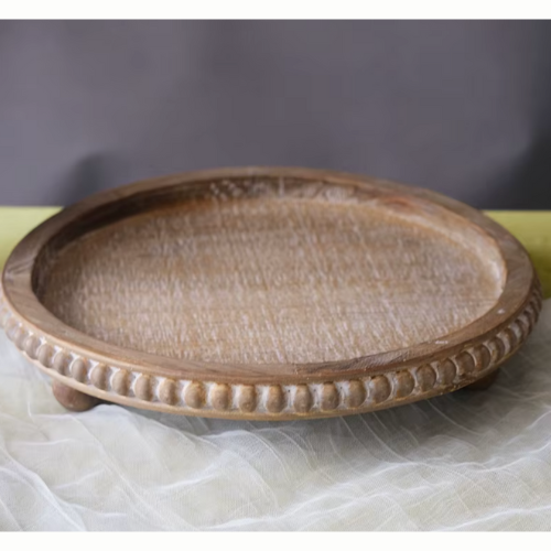 Bandeja Circular de Madera Tallada con Patas de Bolas