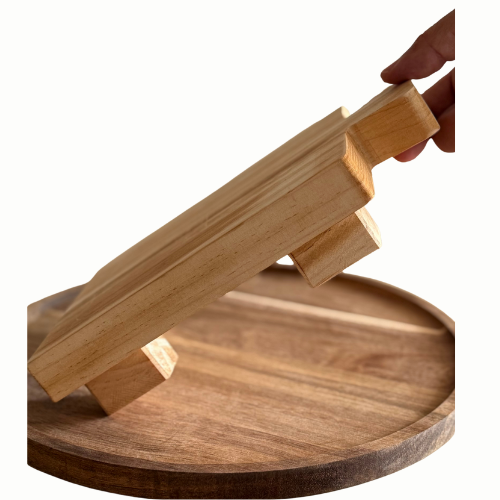 Pedestal de Madera Tabla con Patas.