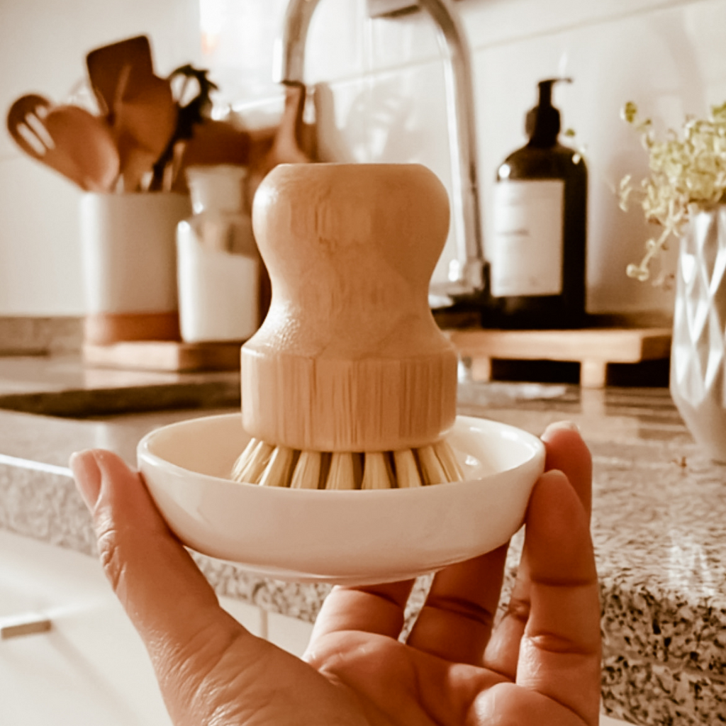 Pack Cepillo de Bamb Plato de Cer mica Casa Bohem